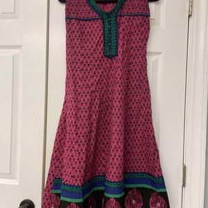 Indian Bollywood Party Casual  Pink Tunic or Dress. Size 40. Embroidered. Color
